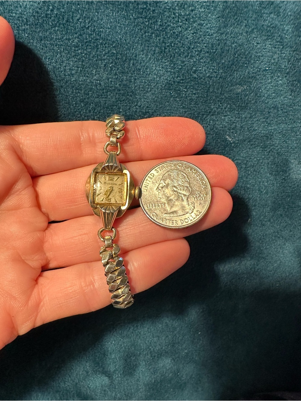 Bulova Women’s Wrist Watch - Picture 6 of 6